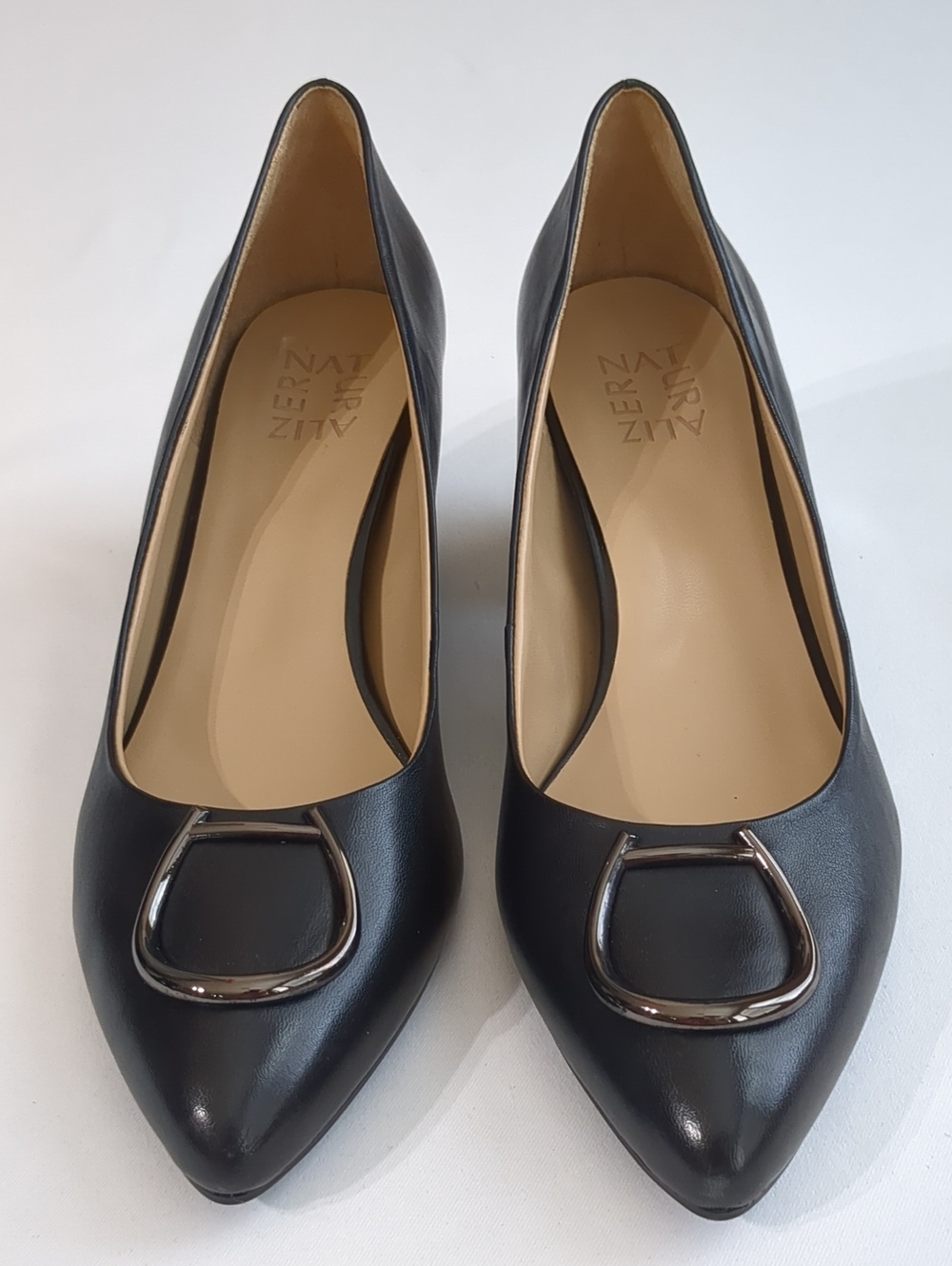 Naturalizer Caprice Block Heel Leather Pump Sz 9